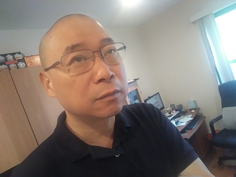 高山的第一张照片--龙海婚介网
