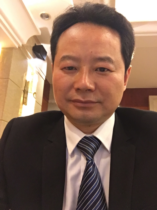 岁月的第一张照片--龙海婚介网