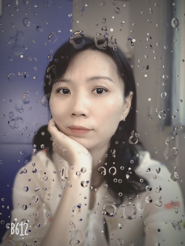 姗的第二张照片--龙海婚介网