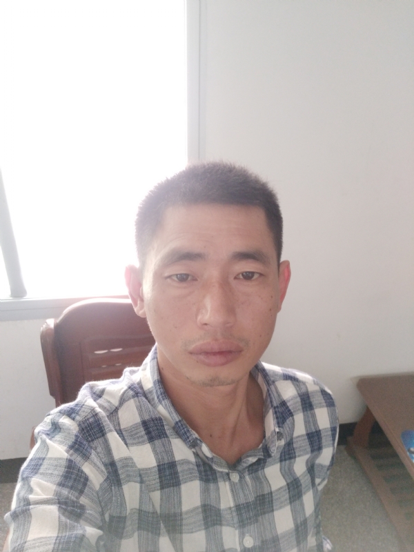不期而遇的第一张照片--龙海婚介网