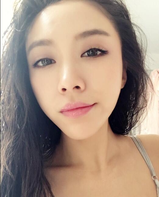 欣欣的第二张照片--龙海婚介网