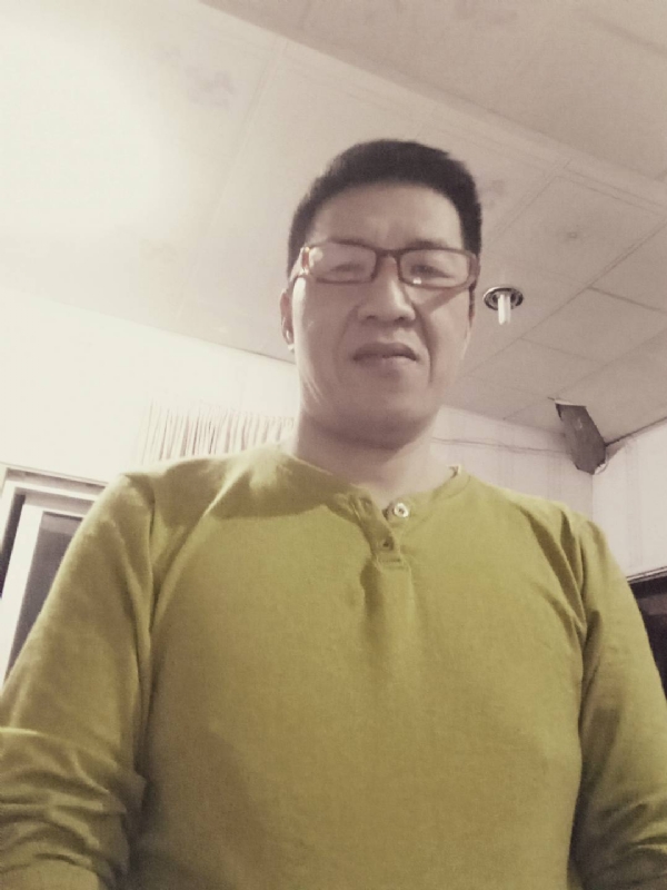 望海的第一张照片--龙海婚介网