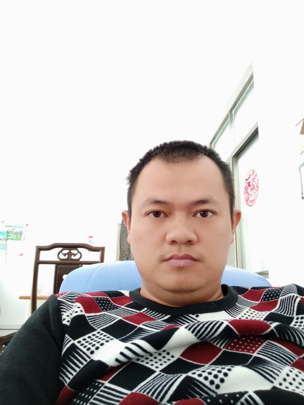 香山红叶的第一张照片--龙海婚介网