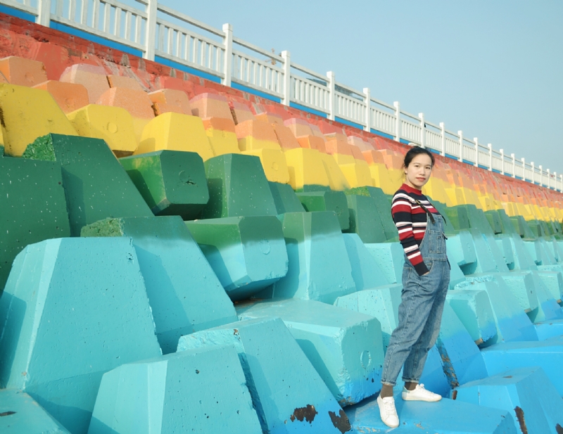 小艾樱樱的第一张照片--龙海婚介网