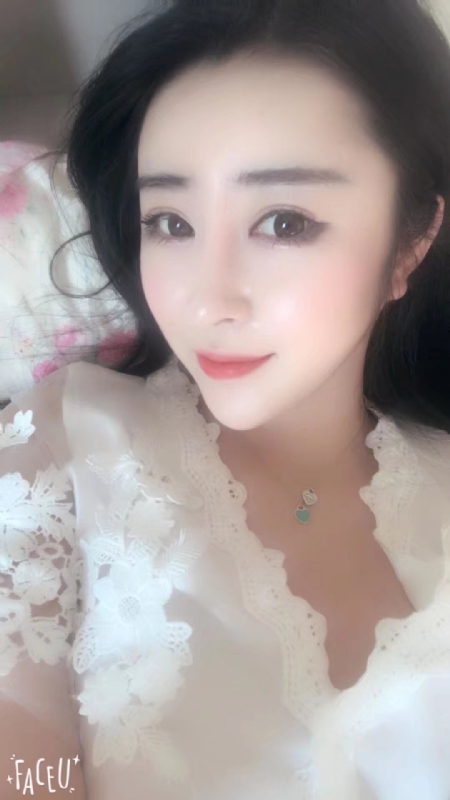 宝宝的第一张照片--龙海婚介网