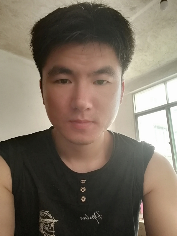何必呢的第二张照片--龙海婚介网
