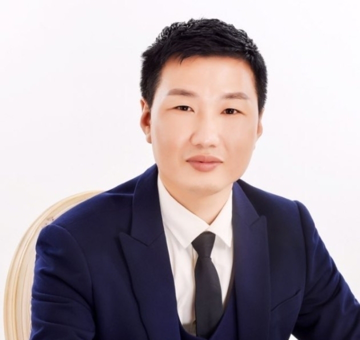 启程的第一张照片--龙海婚介网