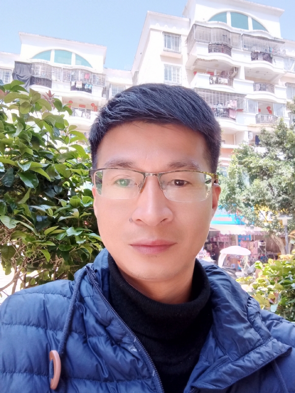 天行的第一张照片--龙海婚介网