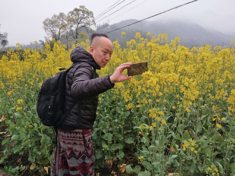 Dennison的第一张照片--龙海婚介网