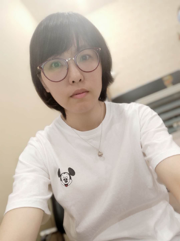 至简至繁的第一张照片--龙海婚介网