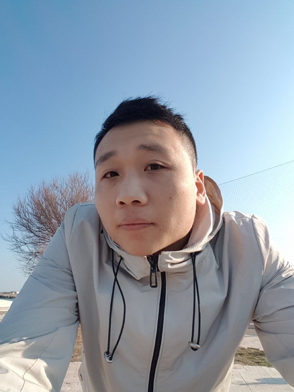 绚烂背后的平淡的第二张照片--龙海婚介网