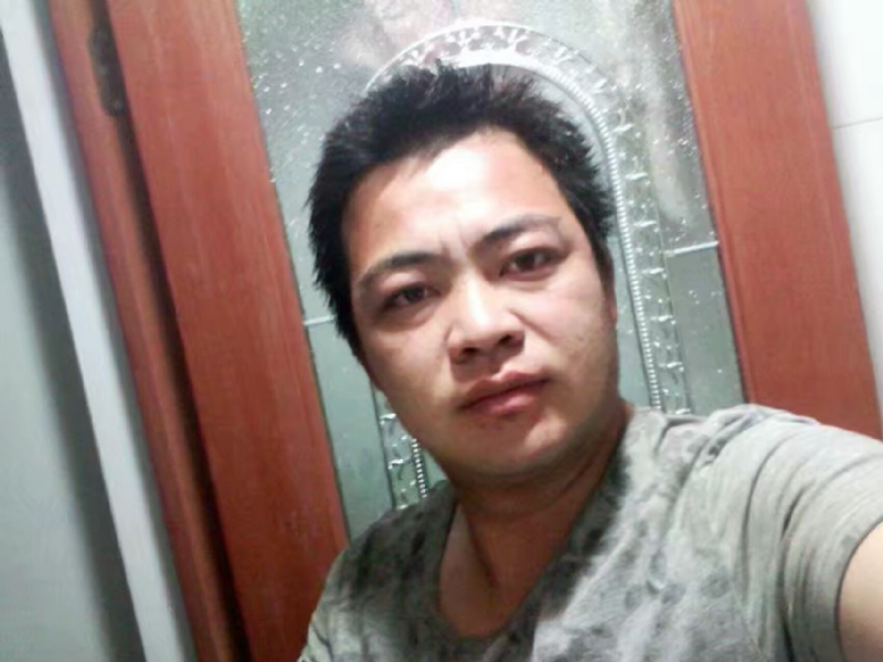 往事随风的第一张照片--龙海婚介网