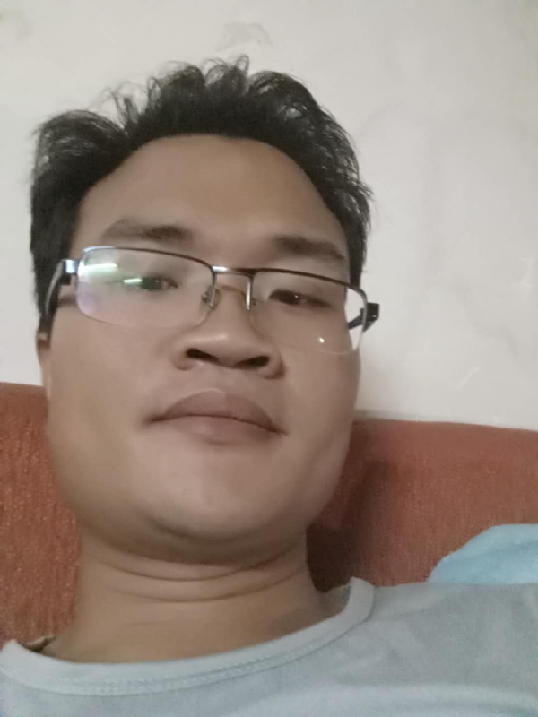 陈欣宇的第一张照片--龙海婚介网