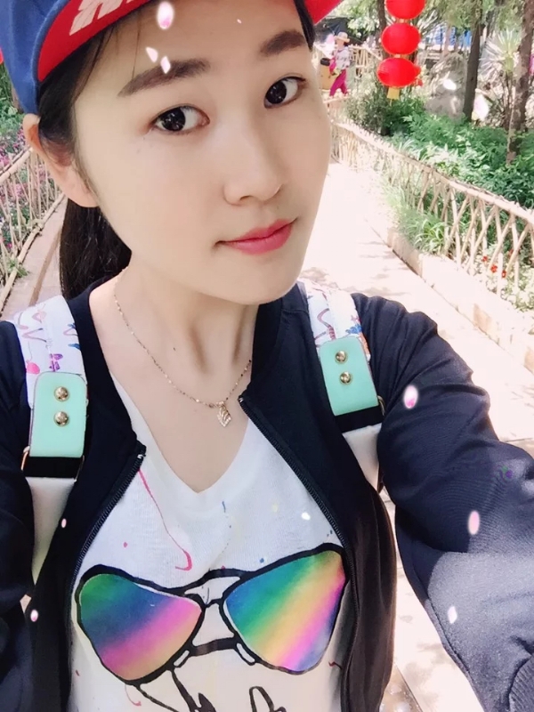 木木的第一张照片--龙海婚介网