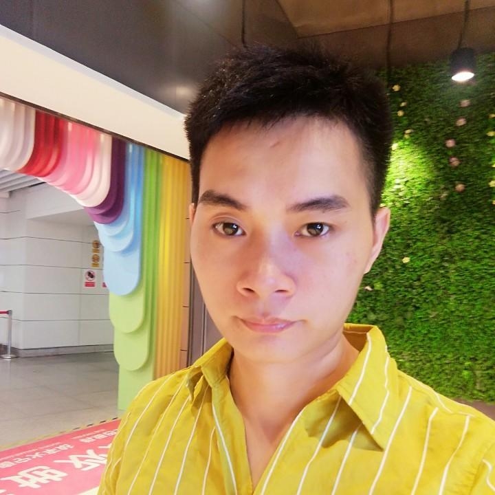 纯牛奶的第一张照片--龙海婚介网
