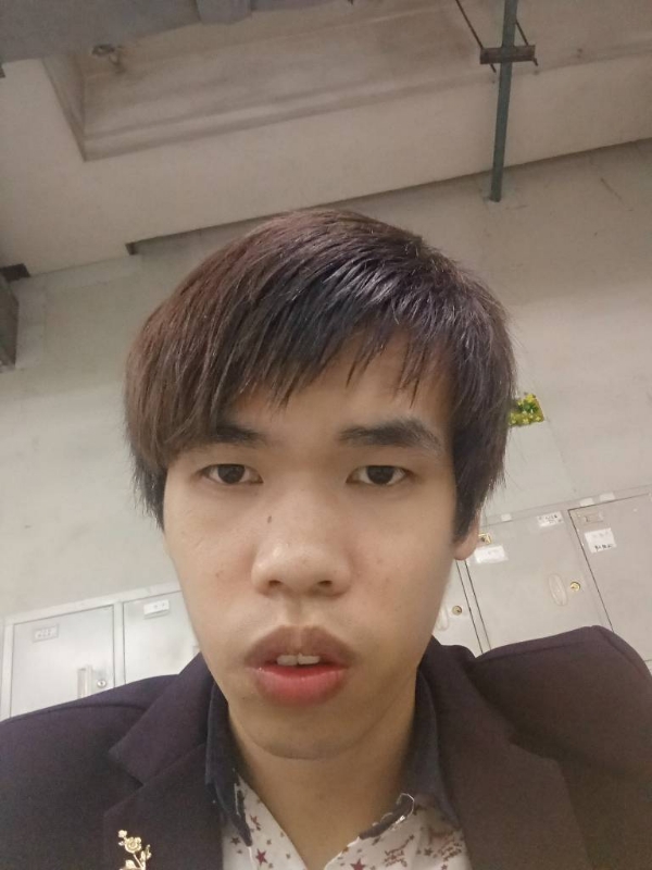 林强的第一张照片--龙海婚介网