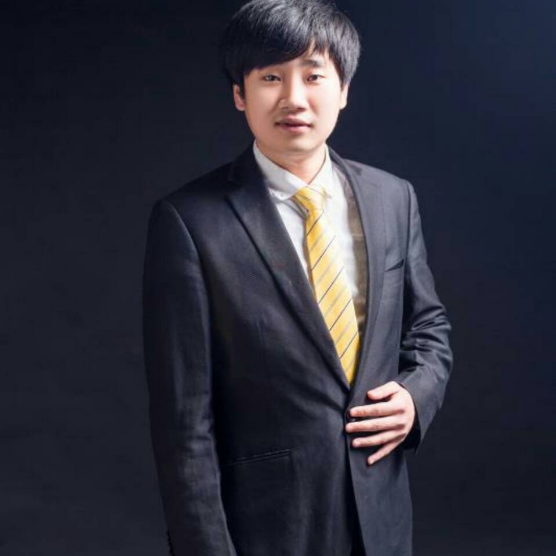 徐公子的第一张照片--龙海婚介网