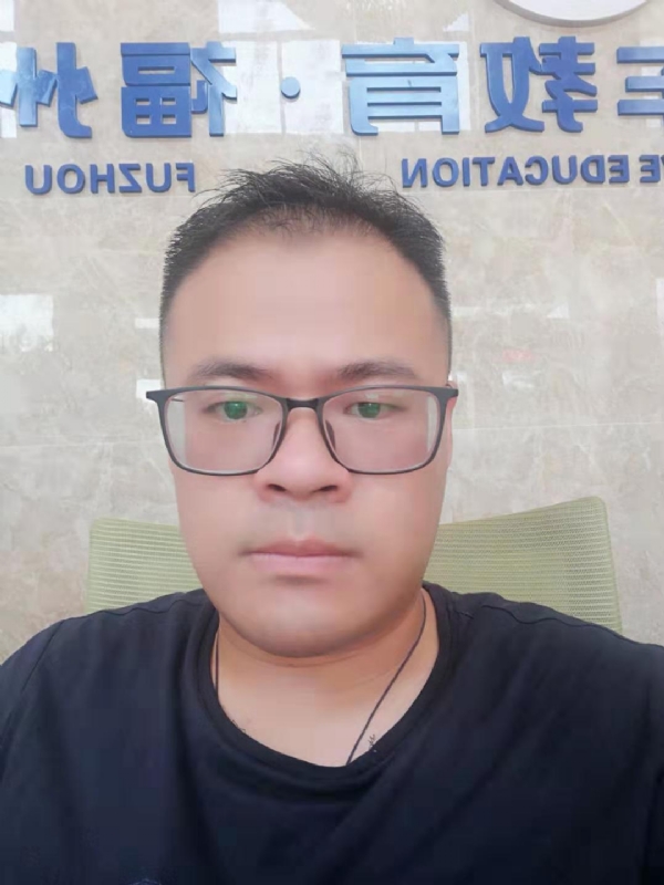 乘风破浪的第一张照片--龙海婚介网