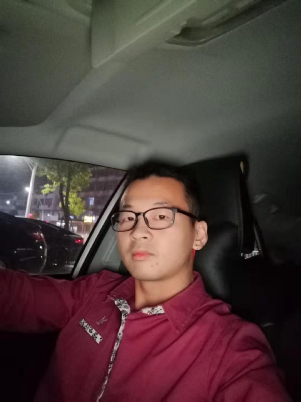 遇你最美的第一张照片--龙海婚介网