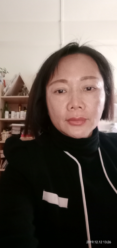 小雨的第一张照片--龙海婚介网