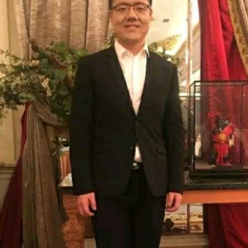 誠信的第一张照片--龙海婚介网
