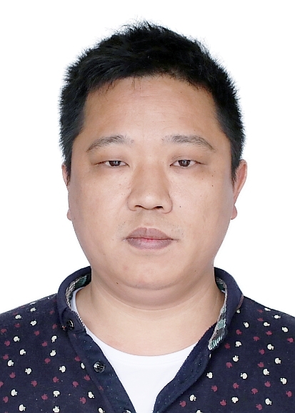 岁月悠悠的第一张照片--龙海婚介网