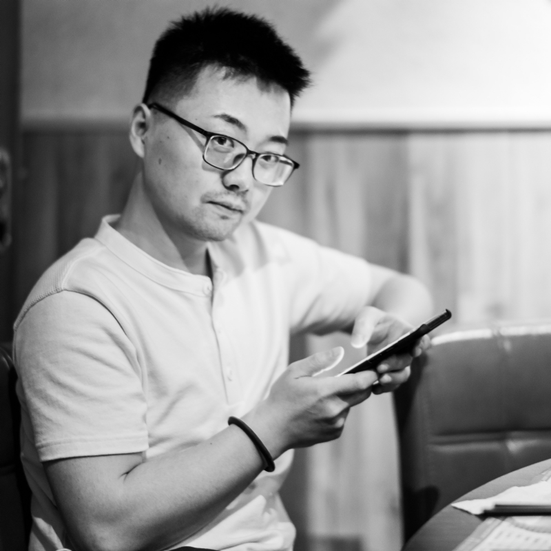 惧高的鸽子的第三张照片--龙海婚介网