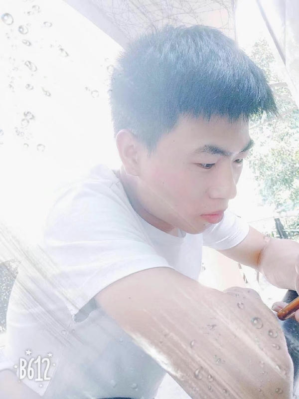 对她说晚安的第一张照片--龙海婚介网