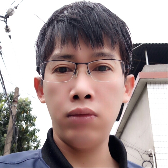 下凡买烟的第一张照片--龙海婚介网