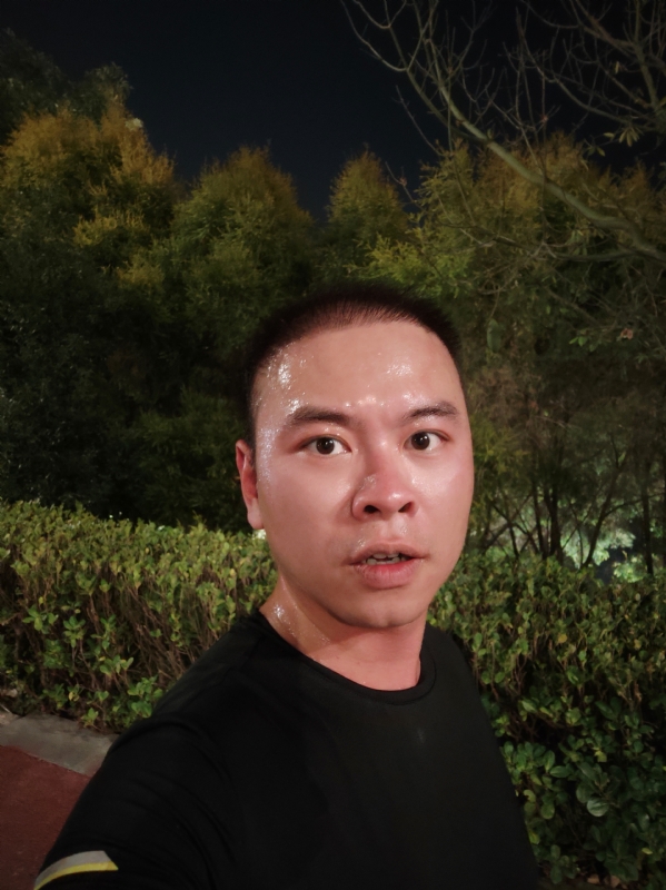 黑桃A的第一张照片--龙海婚介网