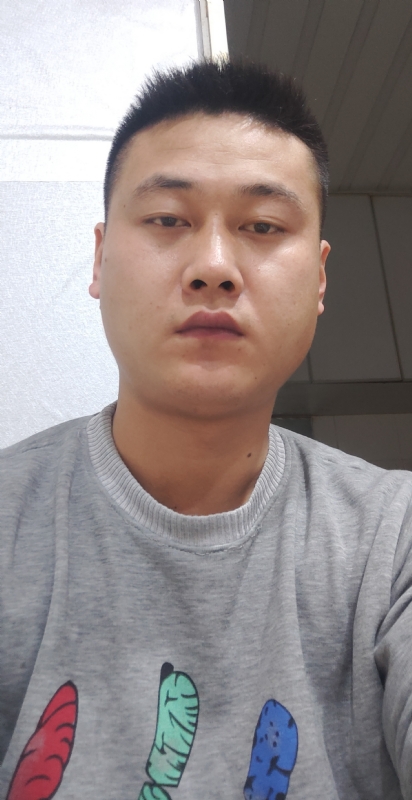 孤帆的第一张照片--龙海婚介网
