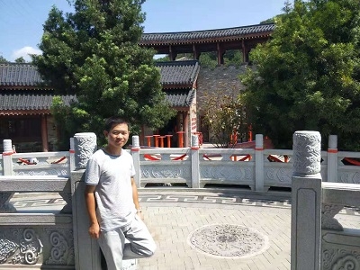 方向的第一张照片--龙海婚介网