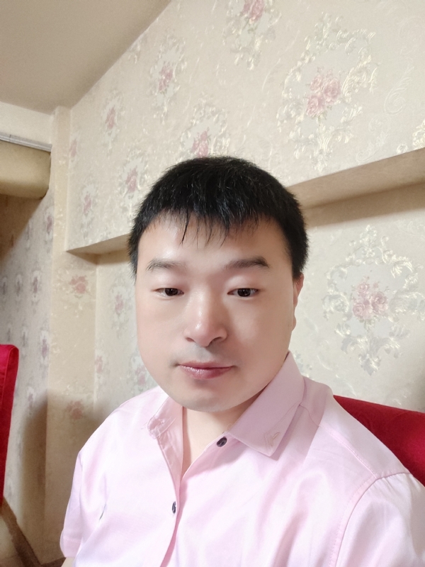 小春的第二张照片--龙海婚介网