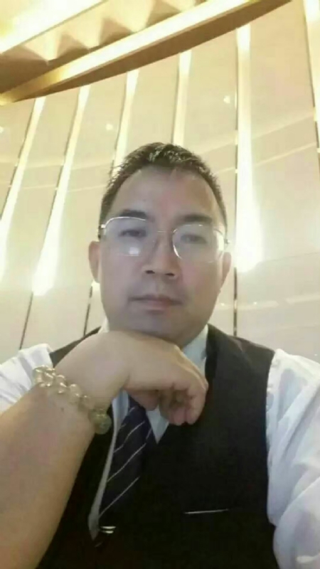wen哥的第一张照片--龙海婚介网