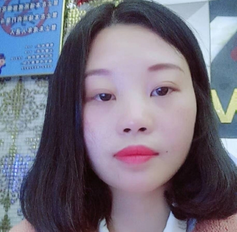 萍萍的第一张照片--龙海婚介网