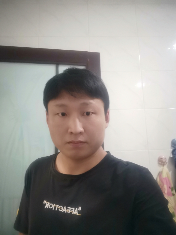 Mr-池的第一张照片--龙海婚介网