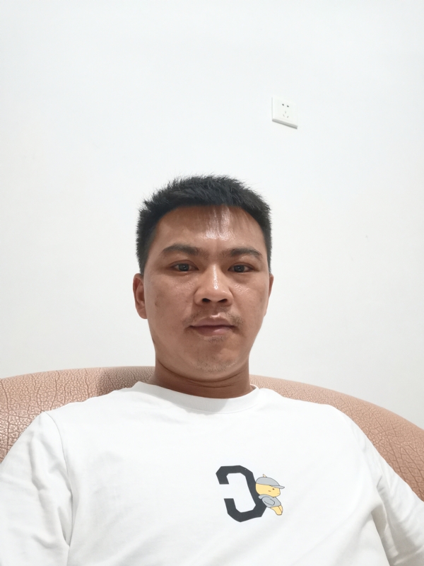 冰封的第一张照片--龙海婚介网
