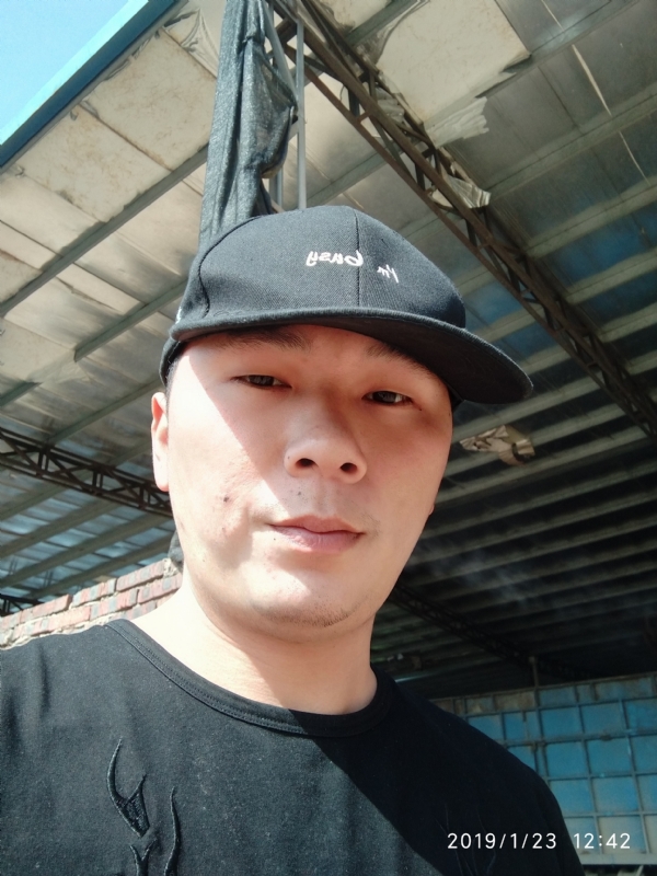 小蔡的第一张照片--龙海婚介网
