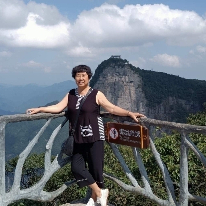 快乐人生的第一张照片--龙海婚介网