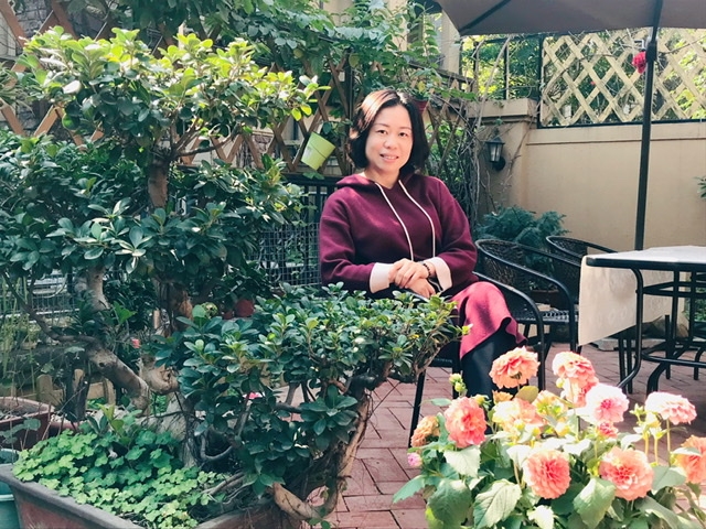 杨柳依依的第一张照片--龙海婚介网