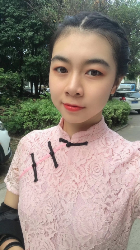 杨女士的第一张照片--龙海婚介网