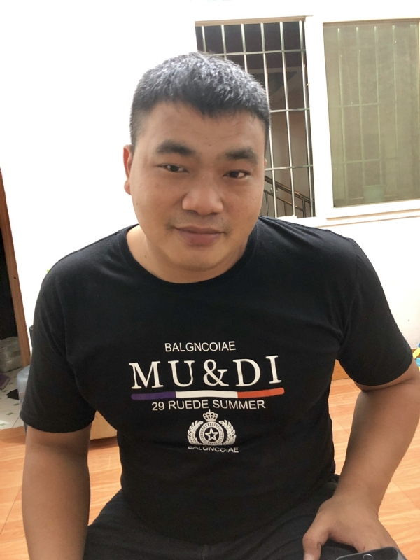 晴栀的第一张照片--龙海婚介网