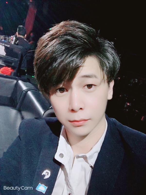 梦晨的第一张照片--龙海婚介网