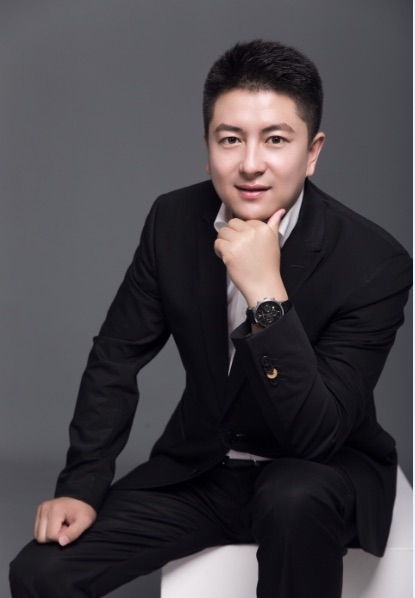 陈先生的第一张照片--龙海婚介网