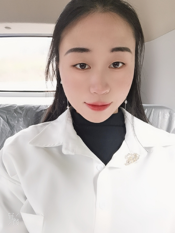 丽丽的第三张照片--龙海婚介网