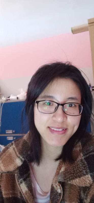 晓燕的第一张照片--龙海婚介网