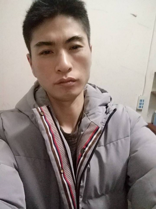 花若离枝的第一张照片--龙海婚介网