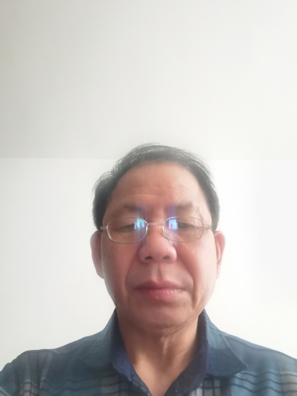 愿在这找到另一半的第一张照片--龙海婚介网