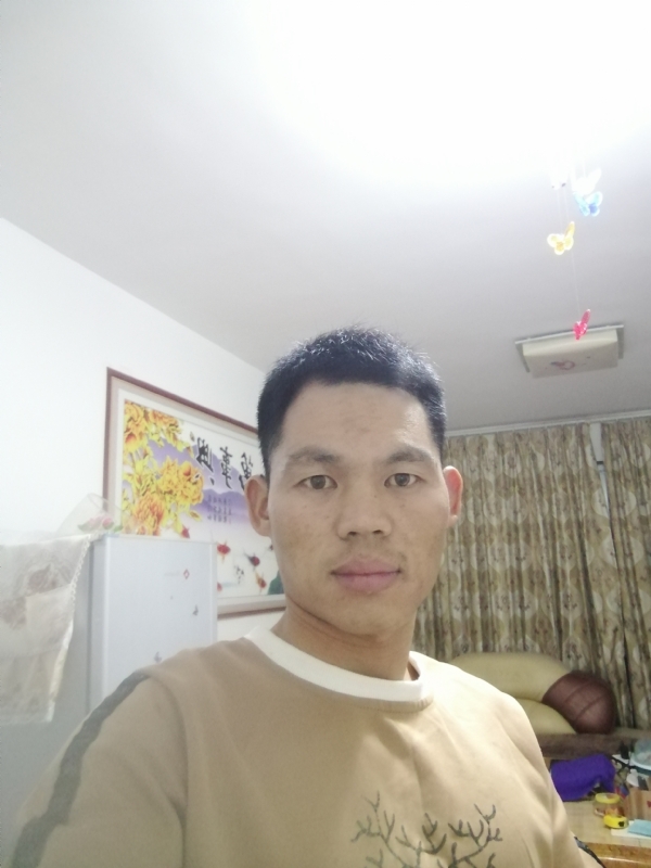 晨zwc的第二张照片--龙海婚介网