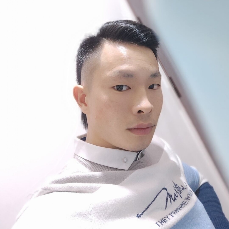 为爱付出的第一张照片--龙海婚介网